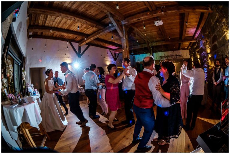 Andrea & Stefan | Standesamtliche Hochzeit im weissen Schloss in